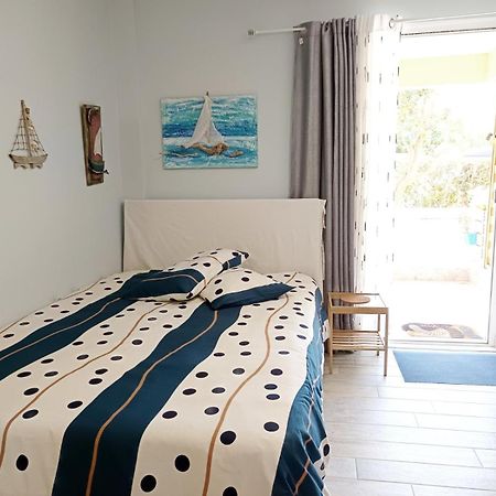 Island Mood Studio Pórto Ráfti Екстериор снимка