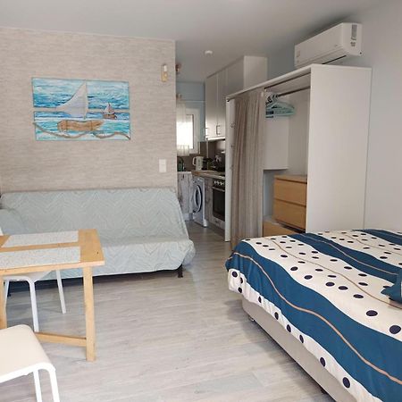 Island Mood Studio Pórto Ráfti Екстериор снимка